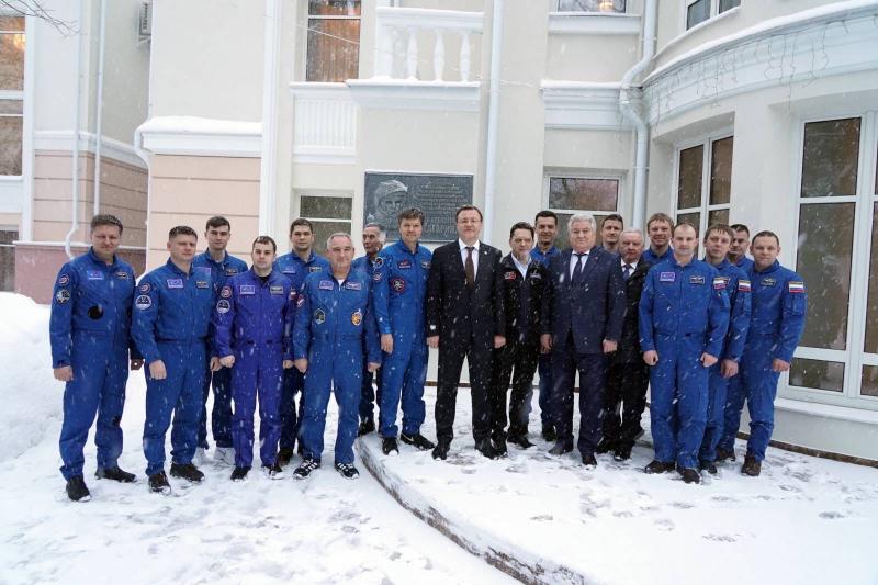 Дмитрий Азаров встретился с отрядом космонавтов НИИ центра подготовки космонавтов имени Ю. А. Гагарина