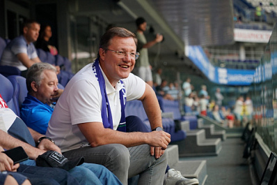 "Все болельщики любят команду и надеются на вас": Дмитрий Азаров поддержал "Крылья" после ничьей с "Торпедо"