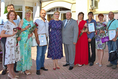 Жителям Самары вручили почетные знаки