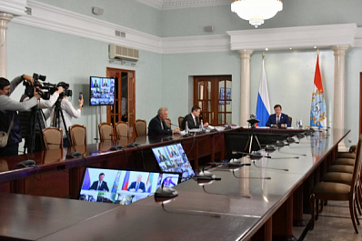 Губернатор обсудил с дольщиками ситуацию по каждому проблемному объекту