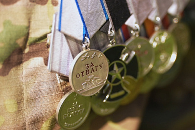 "Нам нужна Победа!": жители Самарской области заключают контракты о военной службе