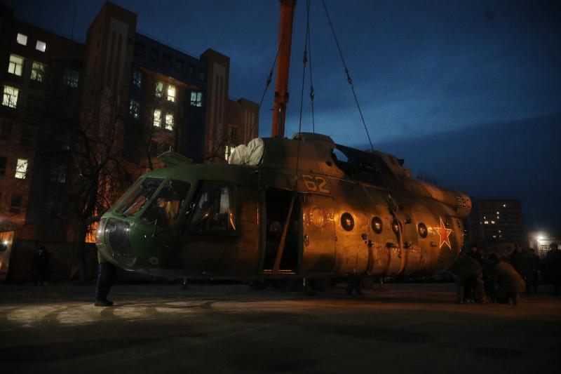 В Самарском университете "приземлился" сызранский вертолёт Ми-8МТ