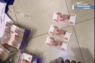 Жителей Тольятти задержали за посредничество в передаче взятки в 15 млн рублей