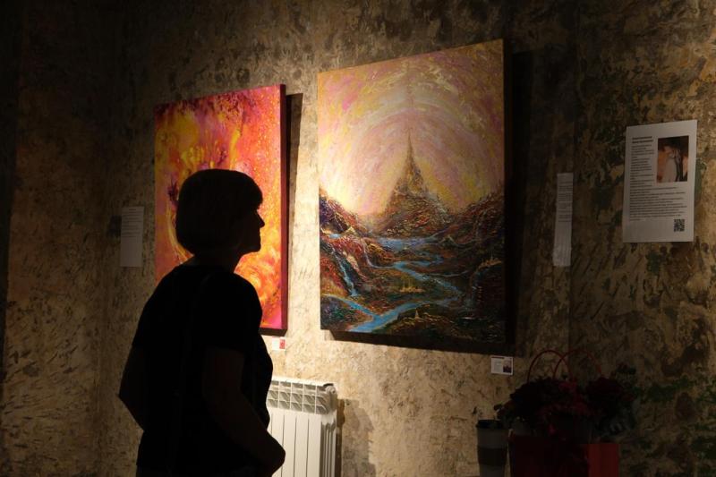 В Самаре открылась "медитативная" экспозиция