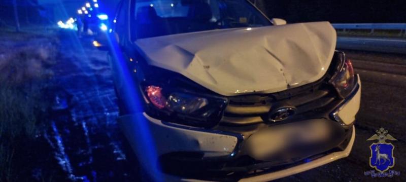 В Самарской области в аварии с двумя "Грантами" и "десяткой" пострадала 9-летняя девочка