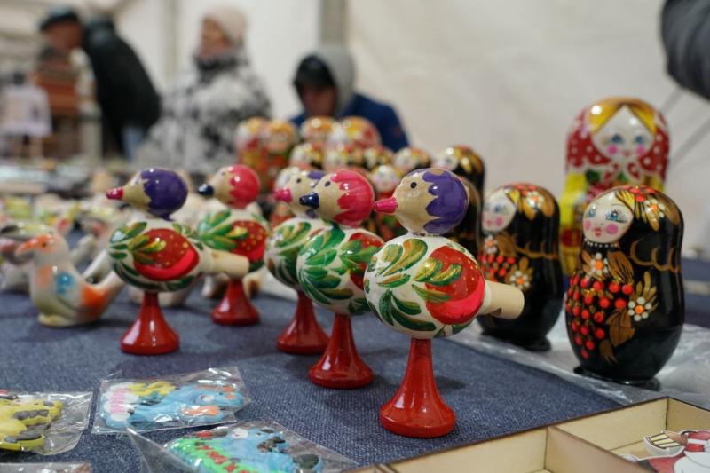 Видео: в Самаре прошел народный фестиваль традиций "Русский характер"