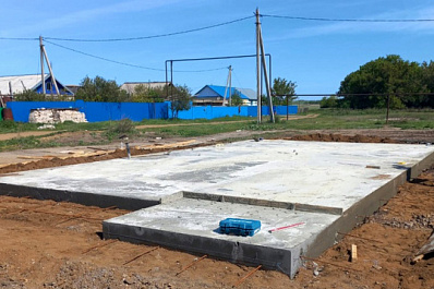 В Большечерниговском районе возводят новый ФАП 