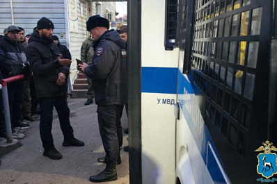 На овощной базе Самары обнаружили 19 иностранцев-нелегалов