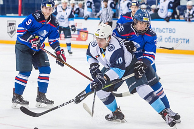 Тольяттинская "Ладья" во второй раз проиграла "Сибирским Снайперам"