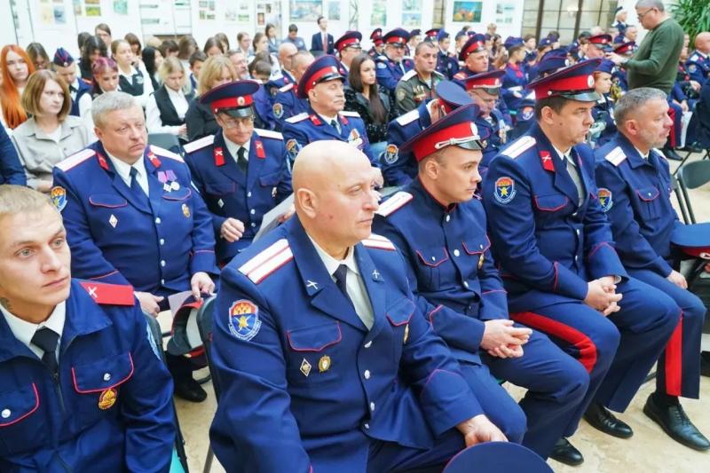 Вячеслав Федорищев принял участие в отчетно-выборном Круге самарских казаков 