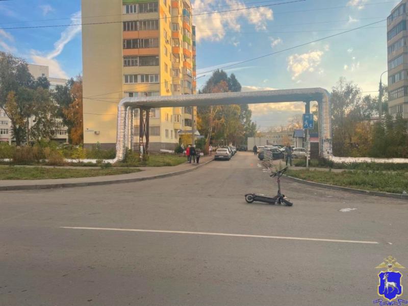 Трое пострадали: в Самаре водитель на Suzuki врезался в столб