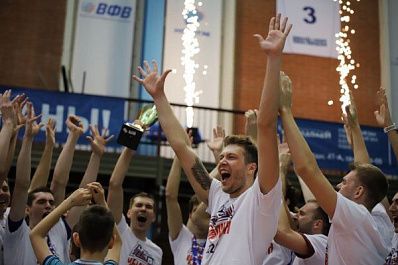 Волейбольная "Нова" сыграет в Суперлиге