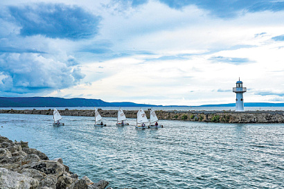 Название статьи