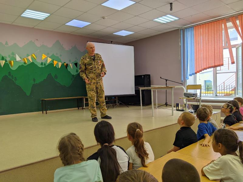В Ставропольском районе ветеран СВО провел Урок мужества для школьников села Васильевка