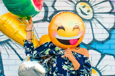 Самарцы рассказали, как относятся к первоапрельским розыгрышам