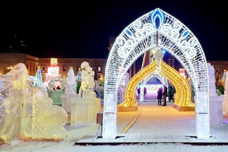 Мастера из России и Белоруссии построят ледяной городок "Сказки Пушкина"