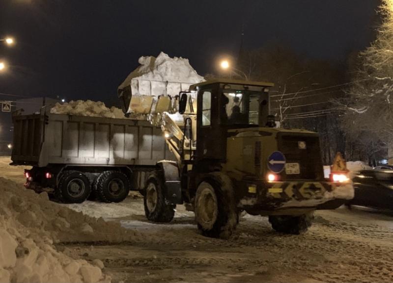 Из Самары за день вывезли 7,5 тыс. тонн снега