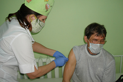 Вакцинироваться от COVID-19 в режиме 24х7: как работает прививочный кабинет в Тольятти