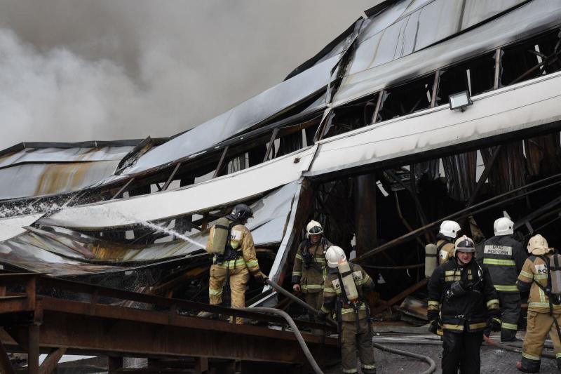 Фоторепортаж с места крупного пожара в Самаре