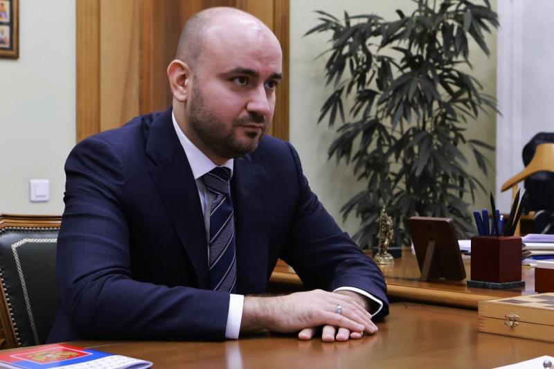 Вячеслав Федорищев обсудил с уполномоченным при Президенте РФ по правам ребенка Марией Львовой-Беловой вопросы защиты прав детей 