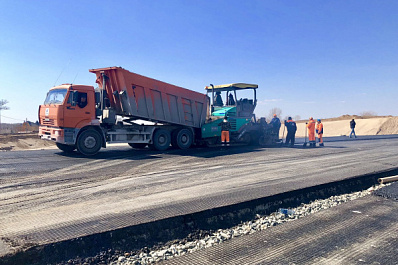 В Самаре началась укладка асфальта на подъезде к Фрунзенскому мосту