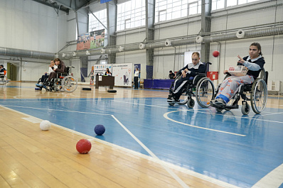 В Самаре провели областной Кубок по бочча для спортсменов с ОВЗ