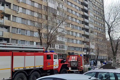 В Тольятти из горящей высотки спасли 7 человек