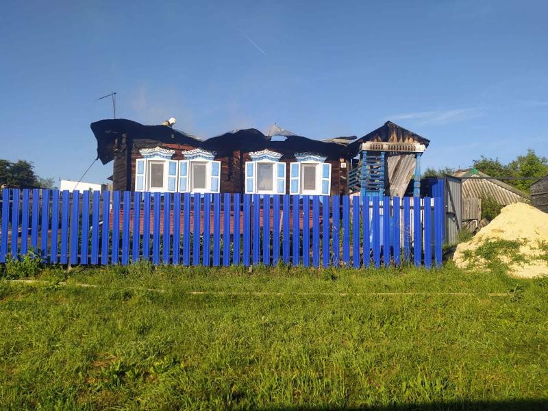 9 июня в Самарской области в горящем дачном доме погиб человек
