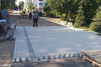 В Похвистневе завершается благоустройство сквера у нового ледового дворца