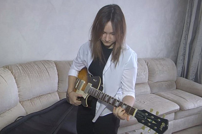 Брат и сестра из Самары исполнили свои мечты о космосе и музыке благодаря “Ёлке желаний”