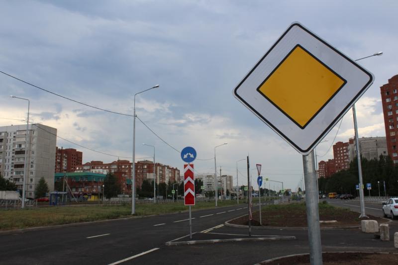 Подрядчиков обязали устранить замечания по дорожному покрытию улицы Офицерской в Тольятти