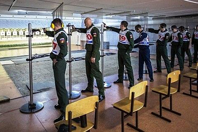 Чемпионат ЦВО по офицерскому троеборью проходит в Самаре