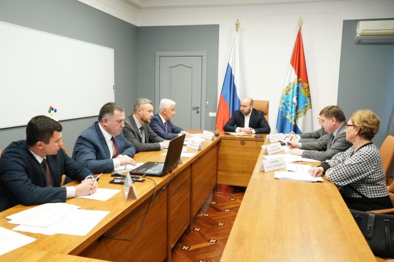 Губернатор Самарской области провел встречу с руководством ПАО "Россети Волга"