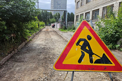В Самаре на Стара-Загоре ремонтируют тротуар и дорогу к остановке