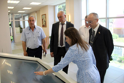 Название статьи