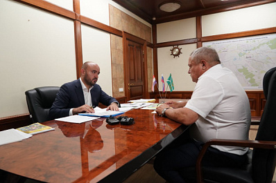 Вячеслав Федорищев предложил главе Кинеля сменить место работы