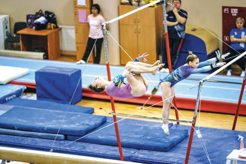 Сильный состав: гимнасты региона готовятся к окружным и всероссийским турнирам