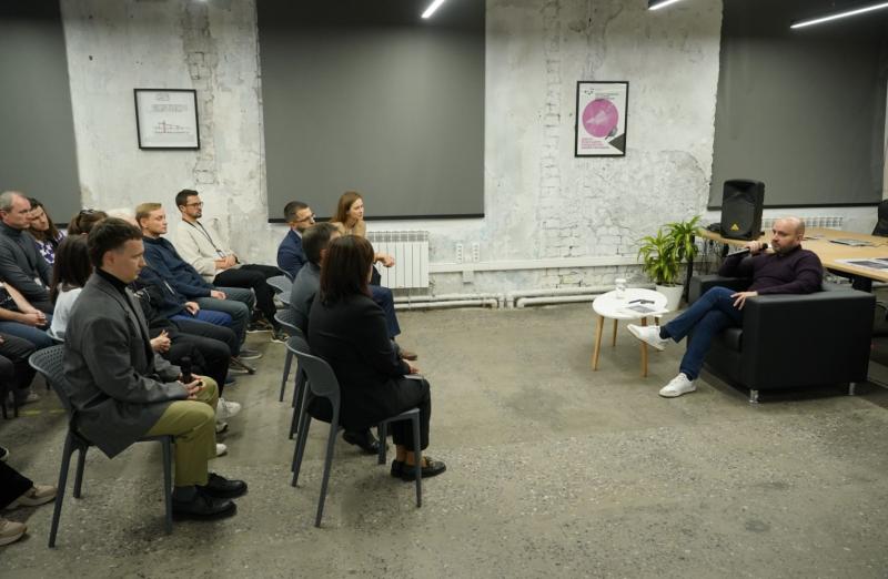 Сохранение культурного наследия, модный фестиваль, работа гордумы: читайте в свежем номере "Волжской коммуны" 15 октября