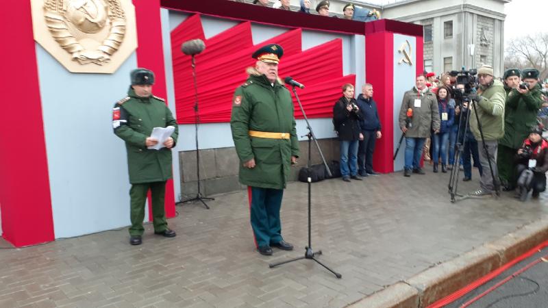 На площади Куйбышева в Самаре в 9-й раз проходит Парад Памяти