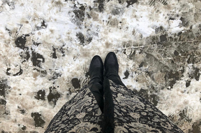 Желтый снег выпал в Самарской области