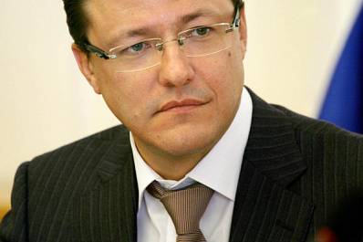 Губернатор Самарской области Дмитрий Азаров поздравил сотрудников Росгвардии с праздником