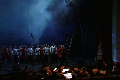 Волжский русский народный хор Милославова открыл новый концертный сезон