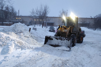 Контрольная для коммунальщиков: в городах и районах Самарской области идет активная уборка снега
