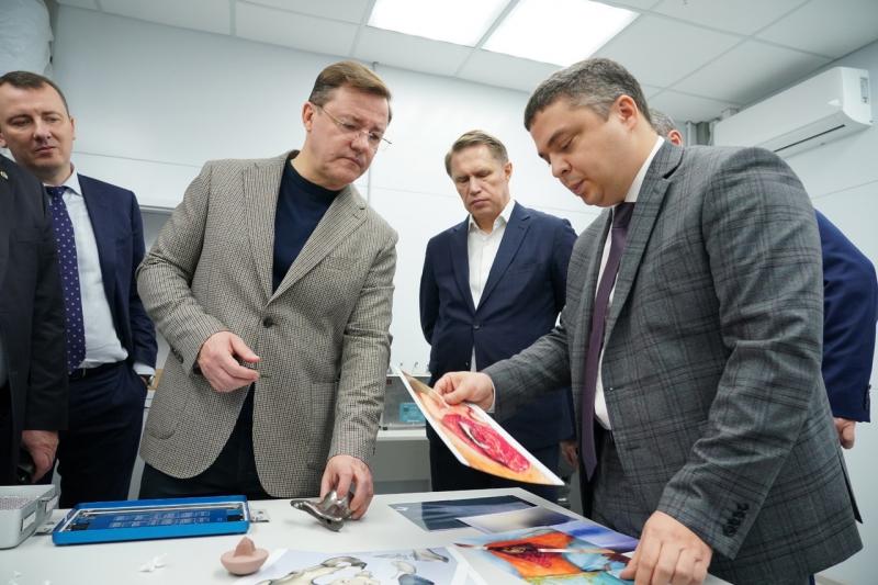 Самарские технологии для российского здравоохранения: Михаил Мурашко и Дмитрий Азаров открыли инновационное производство медицинских изделий