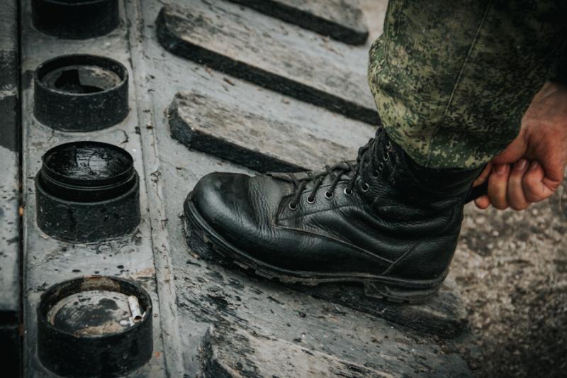 Самарцам напомнили об ответственности за проникновение на военные объекты