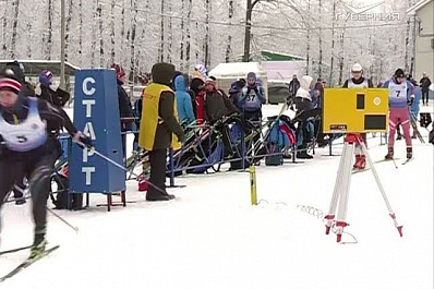 Спортивные соревнования открыли лыжный сезон на базе Чайка