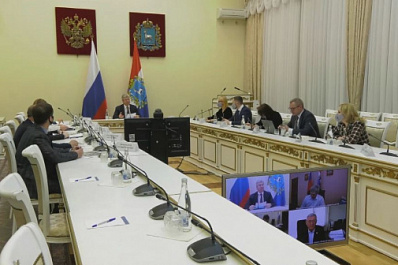 В областном Правительстве участники программы развития кадрового резерва представили свои проекты