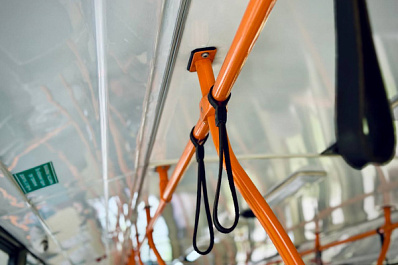 На улице Ставропольской в Самаре "загорелся" трамвай