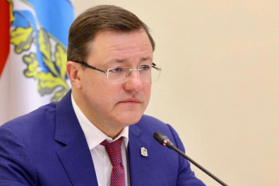 "Выглядит странно": Дмитрий Азаров - о проекте памятника Головкину в Самаре