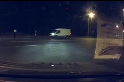 В Самаре молодой грузчик угнал фургон своего работодателя